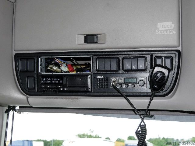 Standardowy ciągnik siodłowy DAF XF 530 FT SSC + INTARDER + 2x TANK + FULL SPOILER