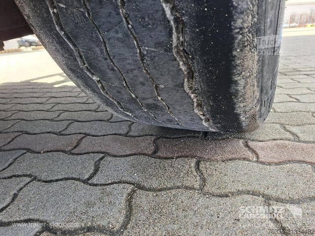 Odprta polprikolica s ponjavo Schmitz Cargobull Curtainsider Mega