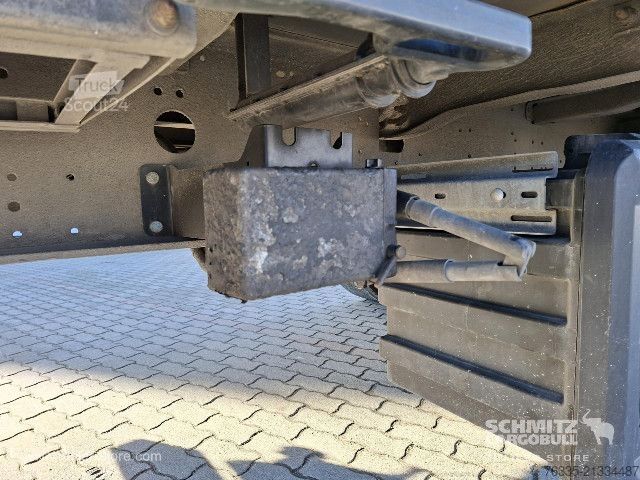 Odprta polprikolica s ponjavo Schmitz Cargobull Curtainsider Mega