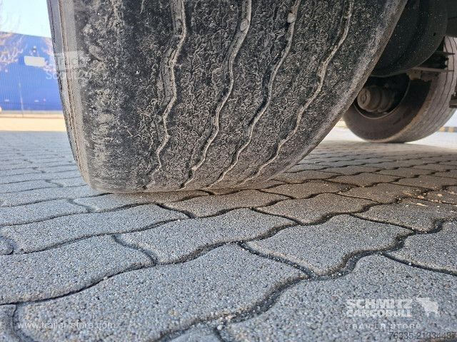 Odprta polprikolica s ponjavo Schmitz Cargobull Curtainsider Mega