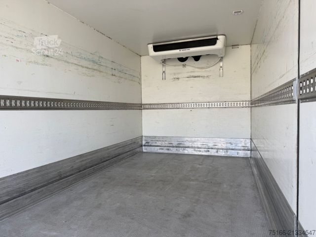 Fourgon isotherme frigorifique MERCEDES-BENZ SPRINTER 516 CDI Kühlkoffer LBW 0,75 T*MOTOR NEU