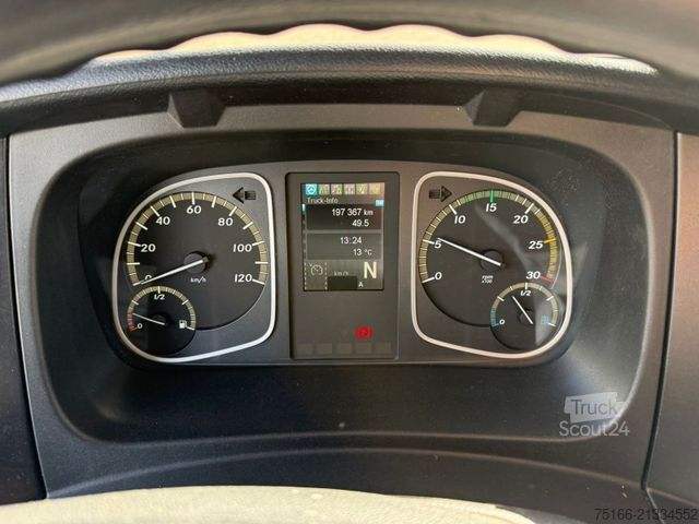 Skriňové nákladné vozidlo MERCEDES-BENZ ATEGO 1524 L Koffer 7,30 m LBW 1,5 T*EURO 6 D