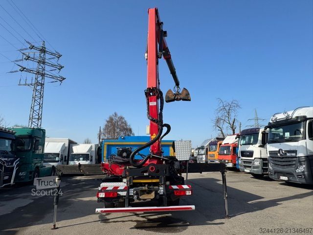 Kravas automašīnai uzstādīts celtnis RENAULT Premium/340DXI/per/HMF1440Z-Kran+Greifer/