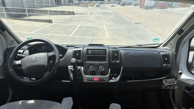 Kombi/kamping vozilo Peugeot Boxer 2024 | Manual | Totalmente equipada