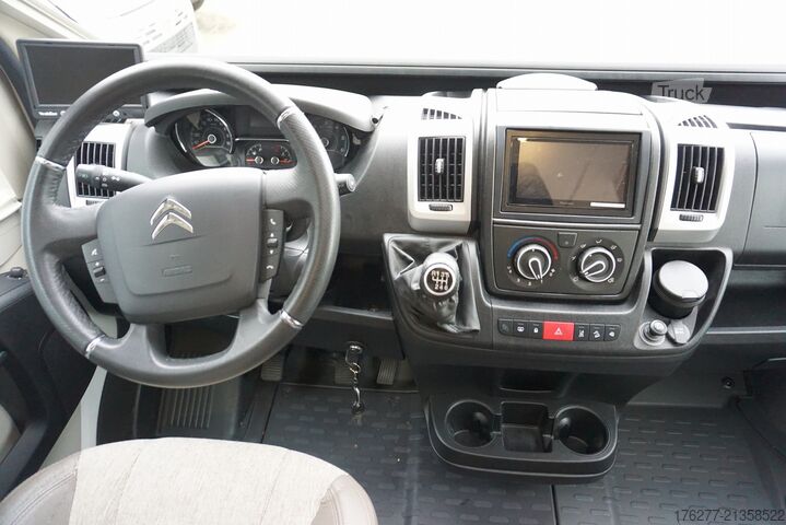 Pusintegrālais Adria Matrix M 670 SL Citroen