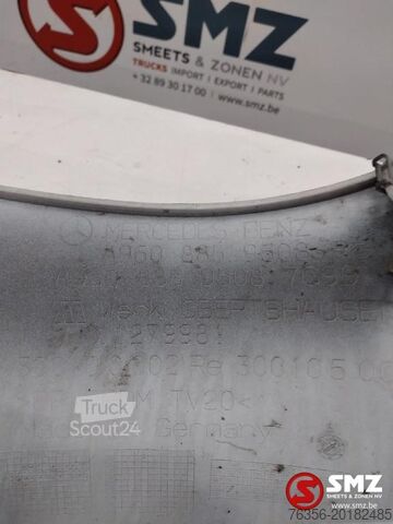Spoiler Mercedes Occ bumperspoiler rechts Mercedes Actros MP4 A9608