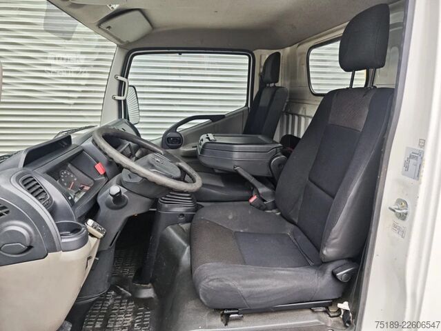 Підйомна платформа Nissan Cabstar 35.13 NT400 Ruthmann Ecoline RS 240