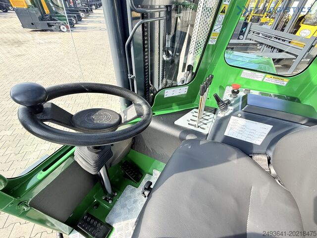 Vierwege-Gabelstapler Combilift C2500 TRIPLEX 4900 Width: 1900 mm GAS