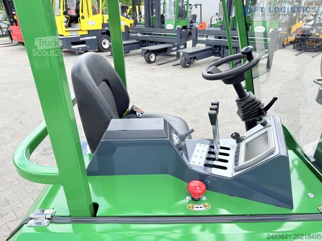 Vierwege-Gabelstapler COMBILIFT CBE2500 TRIPLEX 5500 FORK POSITIONER