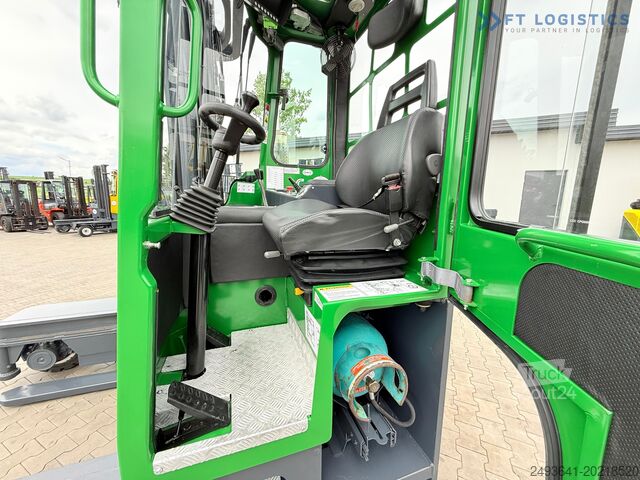 4-Wege-Gabelstapler Combilift C4000 / GAS / 9300MM / FREE-LIFT / CABIN