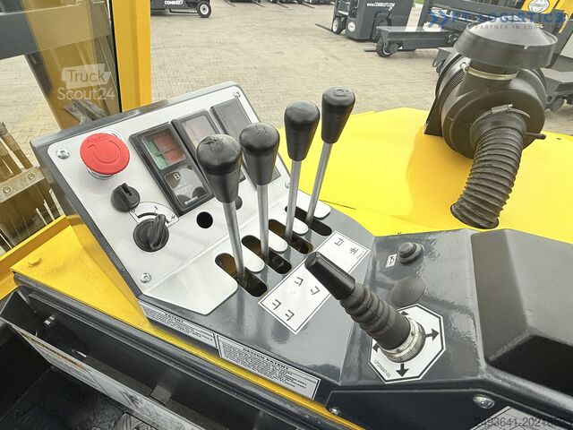 Vierwege-Gabelstapler Combilift CB2500 DUPLEX 4100 DIESEL FREE-LIFT