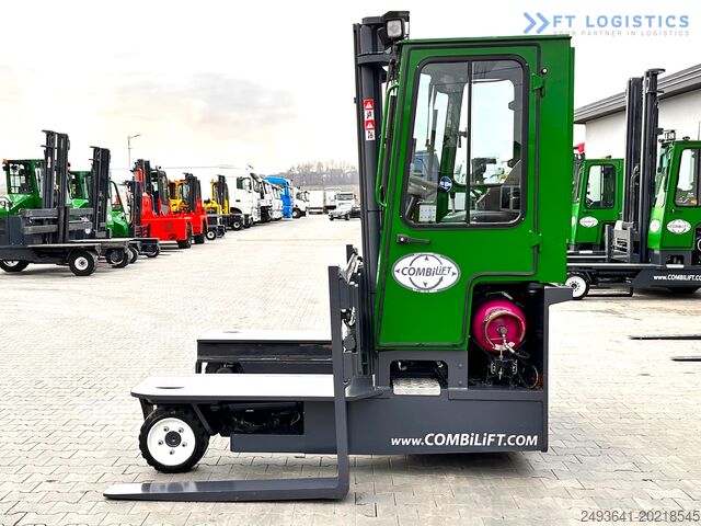 4-vejs gaffeltruck Combilift C3000 / 4100 MM / 3 TONS / LPG /LIKE NEW