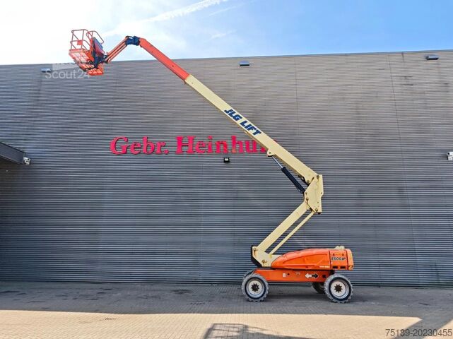 Mafsallı teleskopik çalışma platformu JLG E600 JP