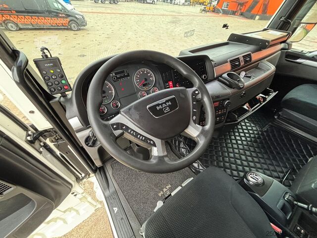 Standardní traktor MAN TGX 26.480 6x2 ADR / HYDRAULICS
