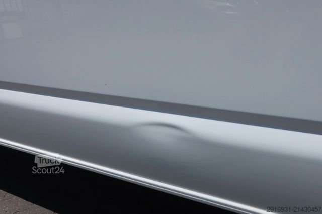 Furgone VOLKSWAGEN T6.1 Transporter Kasten lang FWD / Klima / PDC