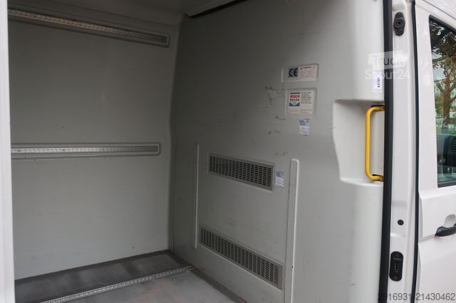 Dubă cu acoperiș înalt MAN TGE 3.180 1.Hand / Kühlkastenwagen Maxi / FN:166