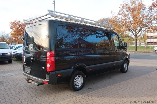 Minibús VOLKSWAGEN Crafter 35 mittel L2H1/Klima/6 Sitze/FN:128