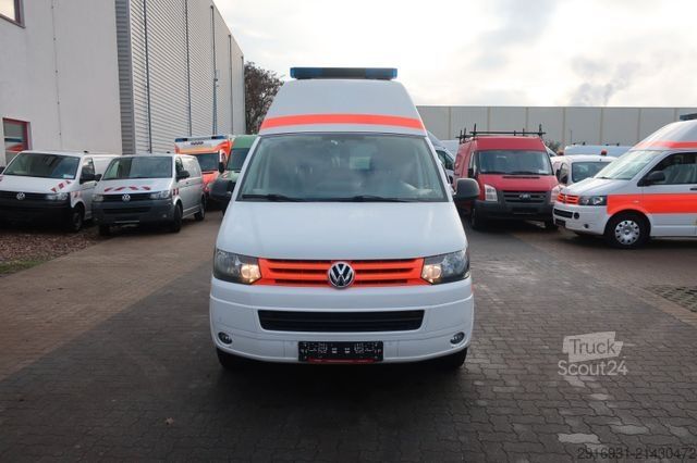 Brandbil VOLKSWAGEN T5 Transporter Hochdach lang/KTW/Klima/FN: A76