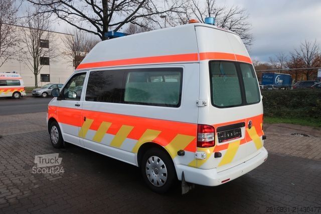 Brandbil VOLKSWAGEN T5 Transporter Hochdach lang/KTW/Klima/FN: A29