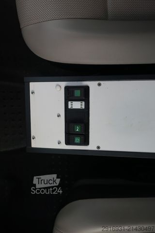 Brandbil VOLKSWAGEN T6 KTW Hochdach lang 1.Hand SHZ / PDC :A93