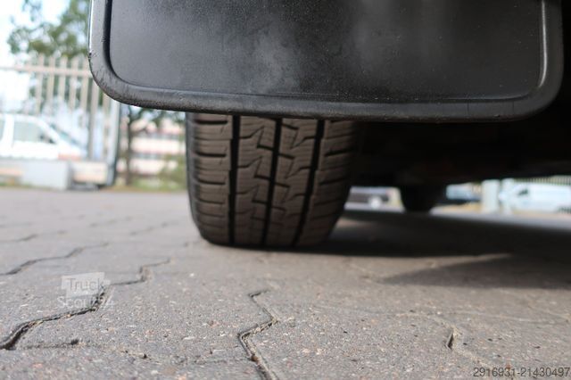 Brandbil VOLKSWAGEN T6 KTW Hochdach lang 1.Hand SHZ / PDC :A93