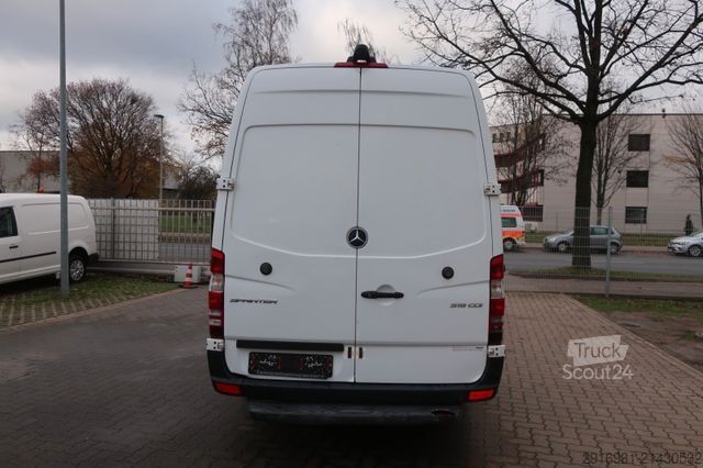 Dubă cu acoperiș înalt MERCEDES-BENZ Sprinter II Kasten 319 CDI/Maxi/ 1 Hand/FN: 179