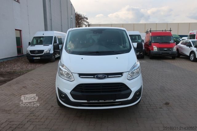 Brandbil FORD Transit Custom Kombi 340 L2 Rampe/KTW/Nr. A64