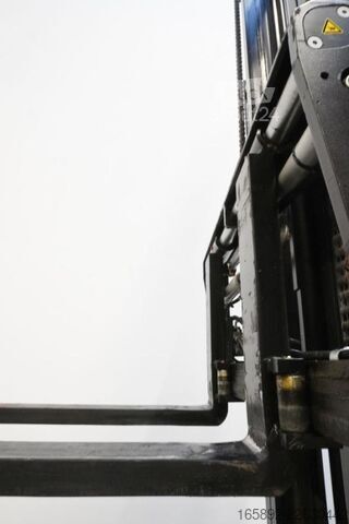 Trukki Nissan G1Q2L30Q