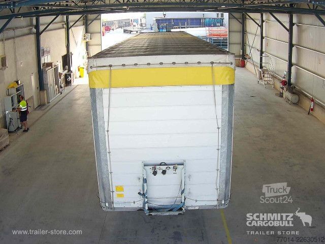 Avoin puoliperävaunu pressulla Schmitz Cargobull Curtainsider Standard