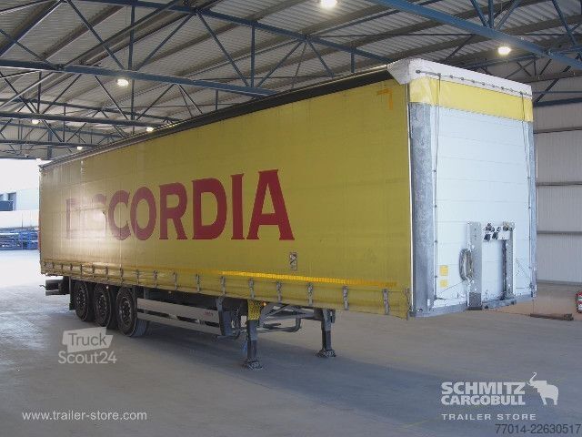 Avoin puoliperävaunu pressulla Schmitz Cargobull Curtainsider Standard