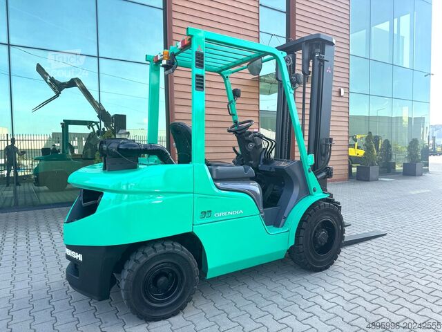 Carretilla elevadora de 4 ruedas Mitsubishi FD35NT /Diesel/Only 6012 hours/New Price