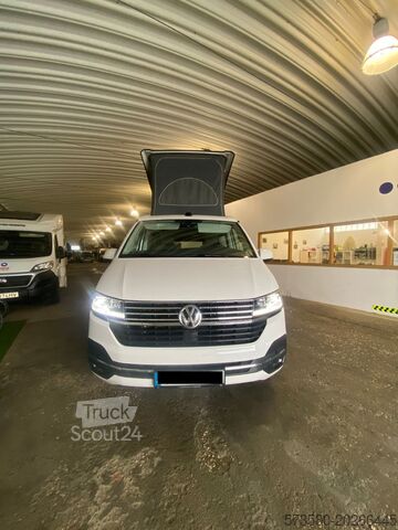 Box van Volkswagen California Camper | 2 Betten 4 Schlafplätze | Küchenzeile + Dachbett