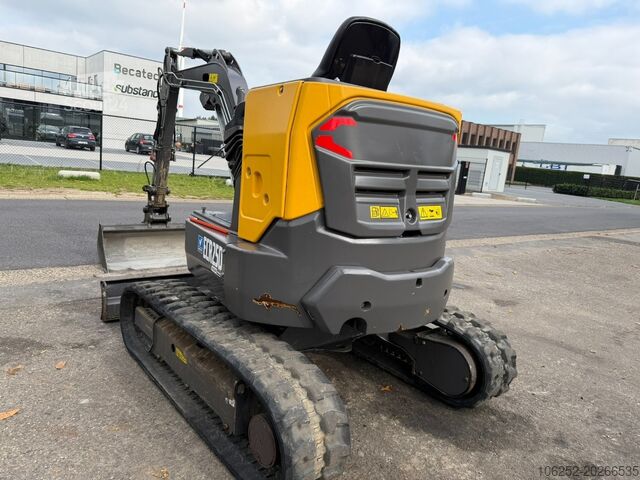 Minibagger Volvo ECR25D 1159 UREN - SLOOP + SORTEERFUNCTIE - EXT...