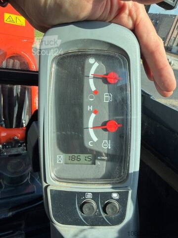 Minibagger Kubota KX027-4 HAMMER LINES - *1860h* - HYDR QUICKHITC...