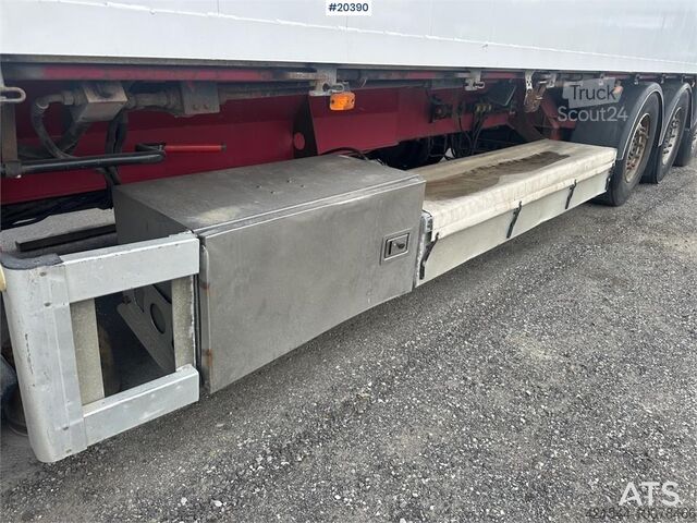 Semiremorcă Vang cu 3 axe Vang 3 axle semitrailer