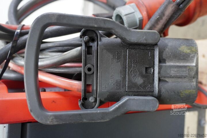 Forklift aküsü FRONIUS Selectiva 8075  80V/75A