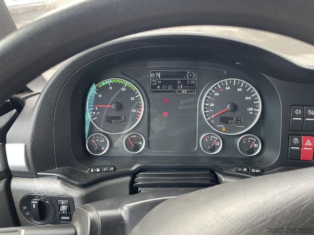 Tovornjak s ploščadjo MAN TGL 12.250 4X2 BL
