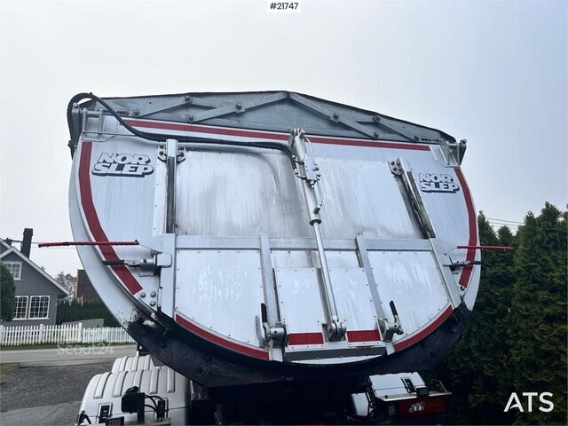 Camion de gunoi Scania R660 6x4 Asphalt Truck