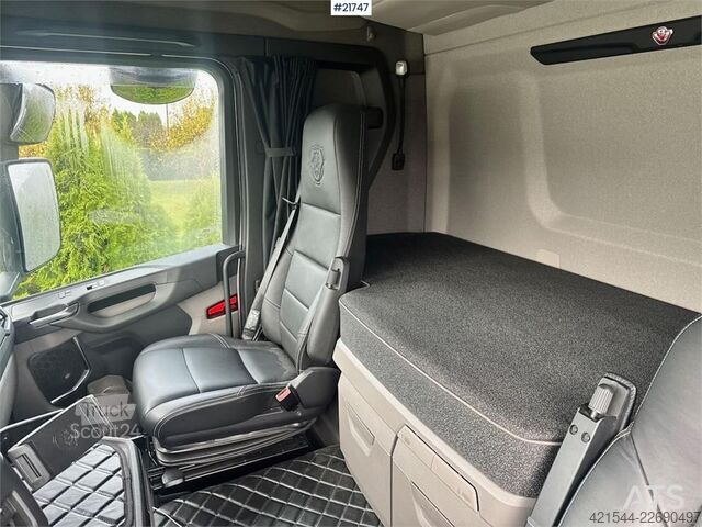 Camion de gunoi Scania R660 6x4 Asphalt Truck