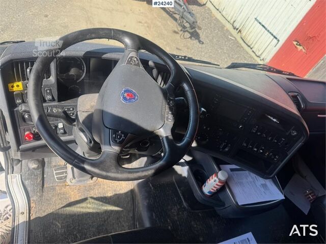 Dumper Scania R580 6x4 Tipper Truck