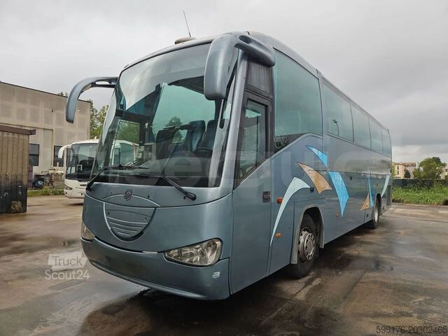 Autocar de turismo Scania Irizar