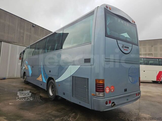 Autocar de turismo Scania Irizar