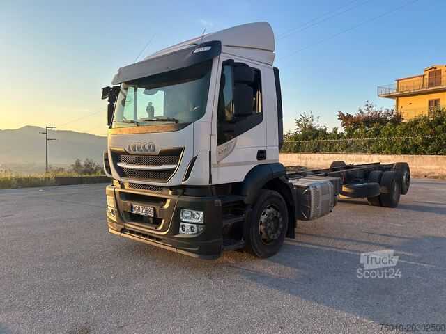 Teherautó alváz Iveco Stralis AD260S31