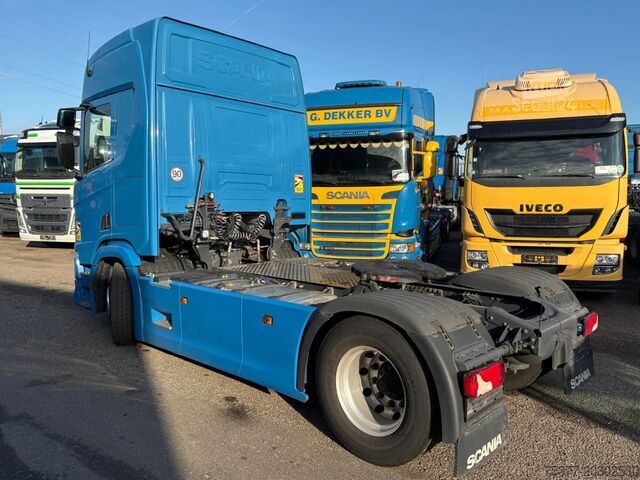 معيار SZM Scania R410 NGS Retarder/PTO/ sideskirt/Alcoa/No EGR