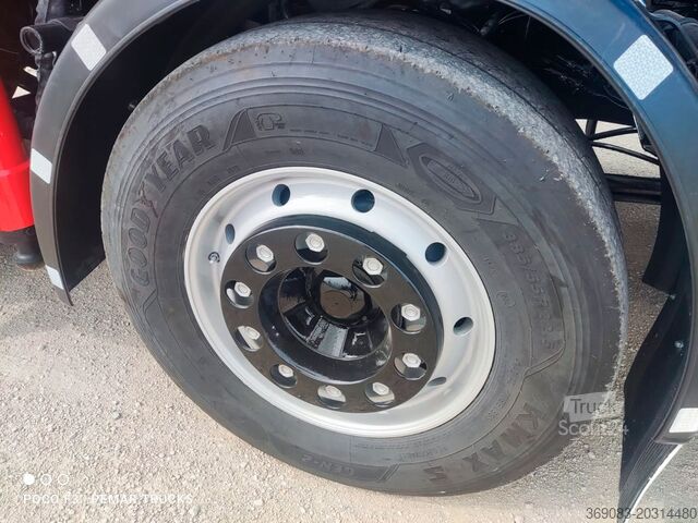 ΦΟΡΤΗΓΌ ΜΕ ΓΕΡΑΝΌ VOLVO FM 500