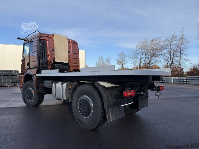 Podwozie ciężarówki MAN TGS 18.520 4x4 BB Fahrgest. Expeditionsm