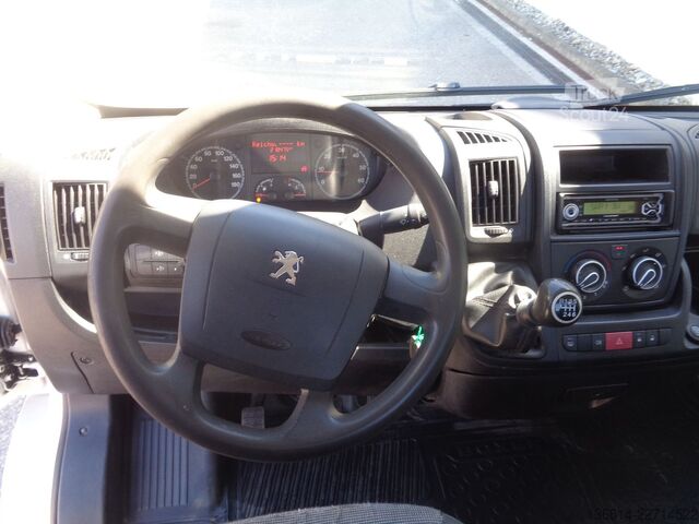 Pick-up kombi PEUGEOT Boxer 2.0 Pritsche Klima