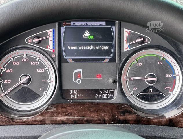 Kuorma-auto umpikorilla DAF CF 300 FA ONLY 215.000 KM 750 x 250 x 258 CM INS