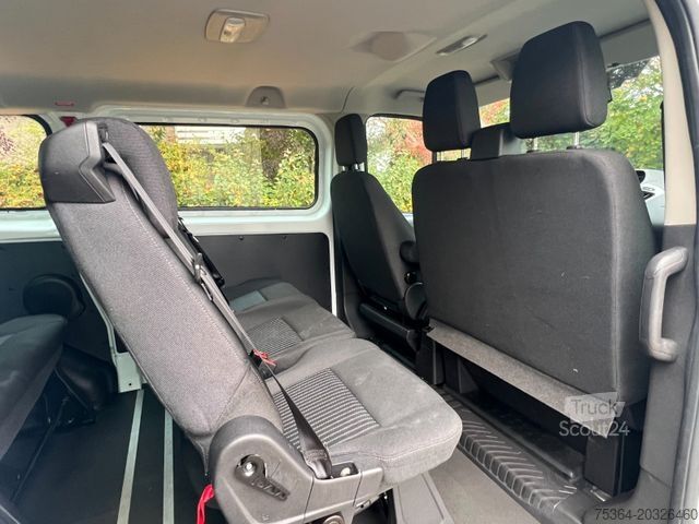 Mikroautobuss FORD Tourneo Custom 2.0 TdCi 77 kw 9 Sitze Euro 6