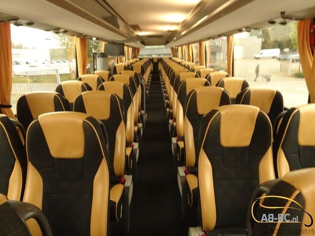 Туристичний автобус VDL Futura FHD2 139/460 - 63 Sitze EURO 6